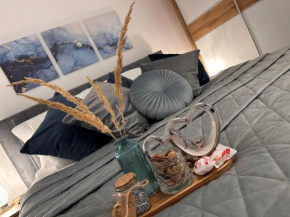 Csatangoló Lovas Apartman Silver